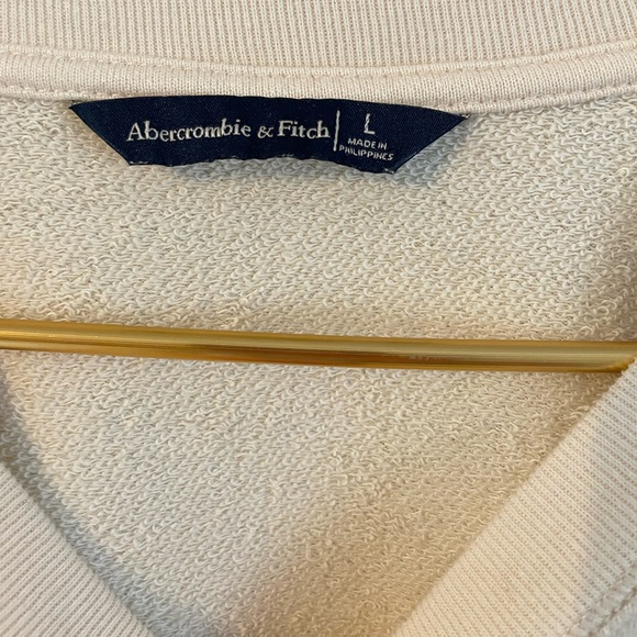 Abercrombie & Fitch lightweight terry cloth crewneck sweatshirt. Size large. - Picture 8 of 9